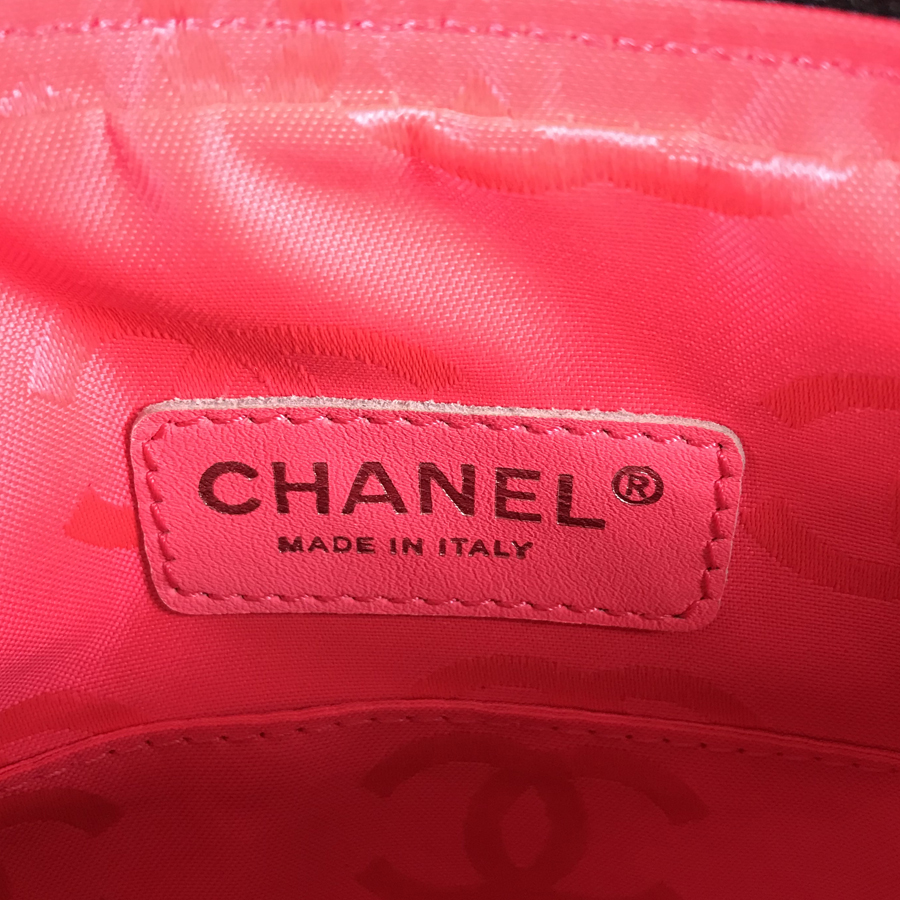 シャネル ショルダーバッグ