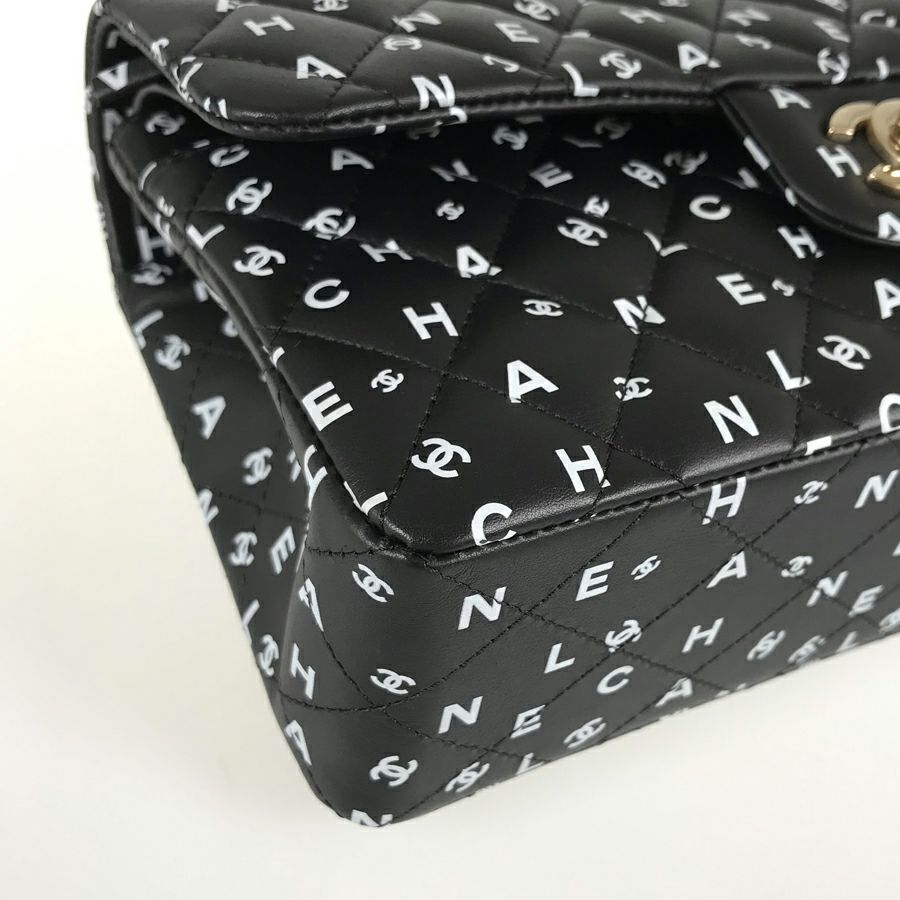 シャネル ショルダーバッグ