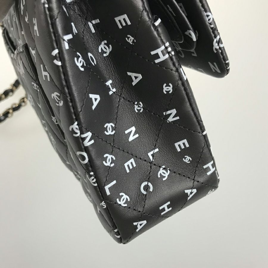 シャネル ショルダーバッグ