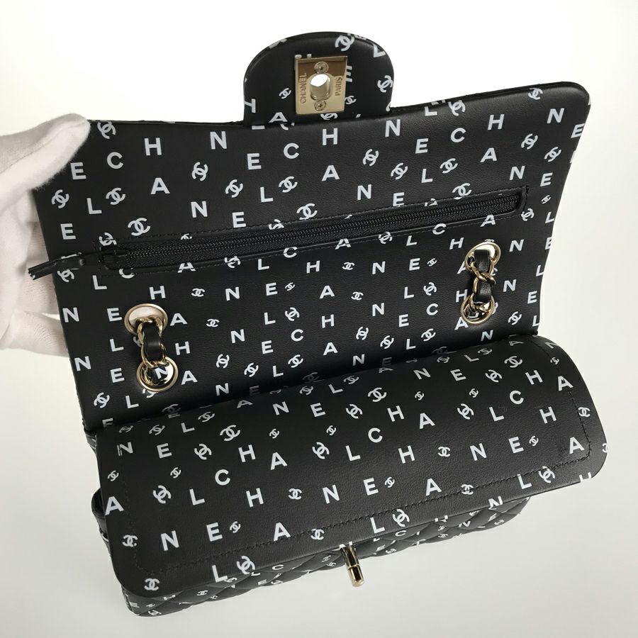 シャネル ショルダーバッグ