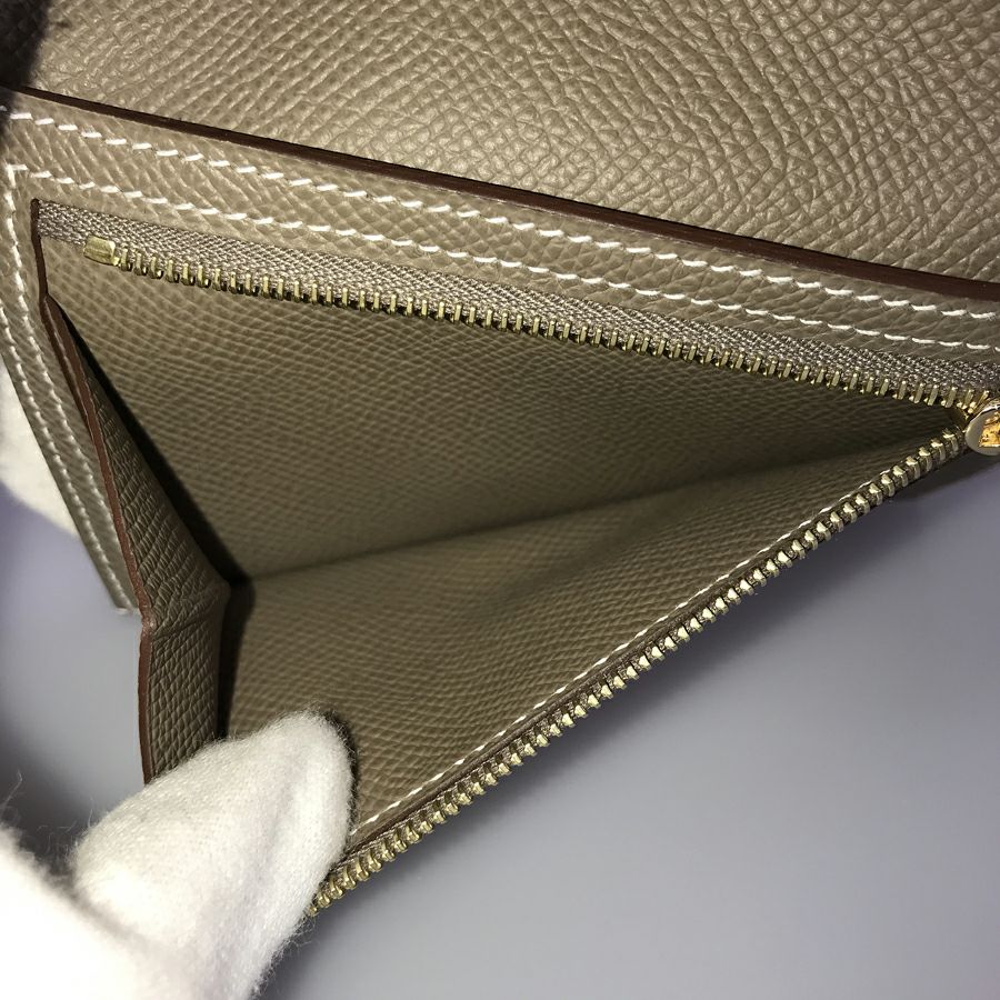 エルメス 二つ折り財布