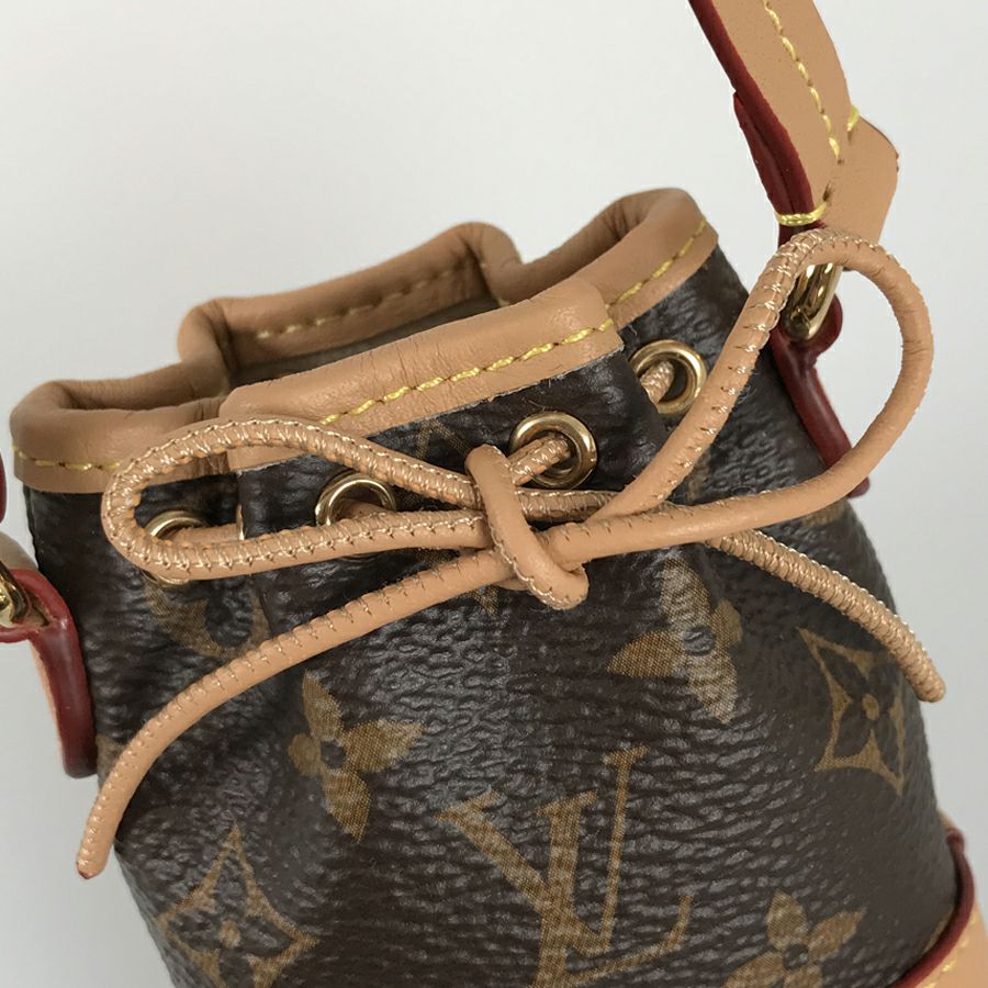 ルイ・ヴィトン バッグチャーム