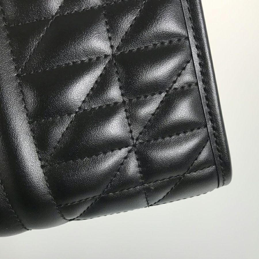 グッチ ショルダーバッグ