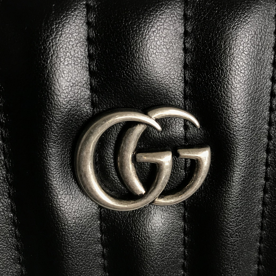 グッチ ショルダーバッグ
