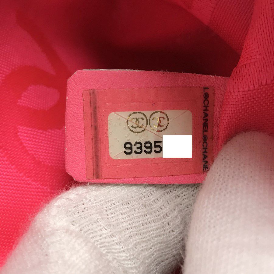 シャネル ショルダーバッグ