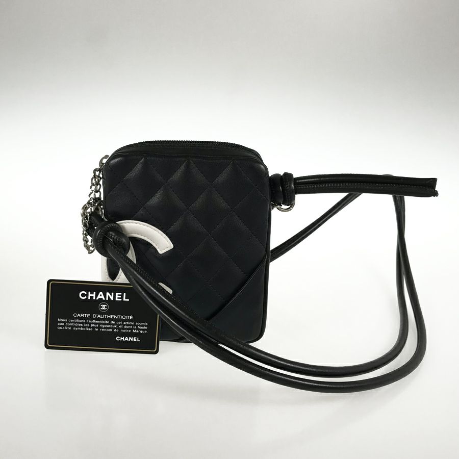 シャネル ショルダーバッグ