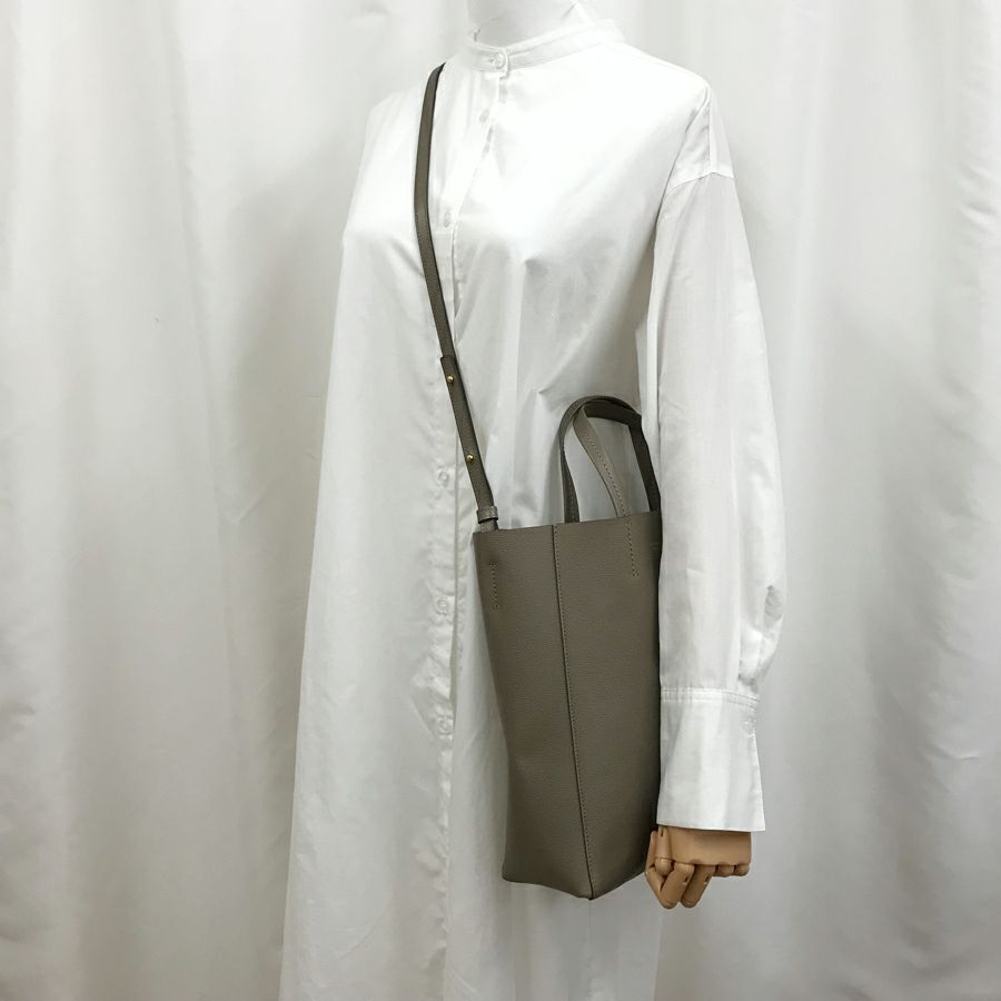 セリーヌ ショルダーバッグ