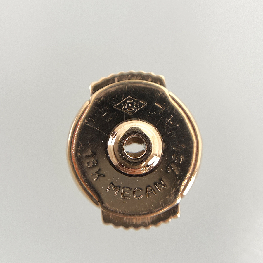 カルティエ ピアス