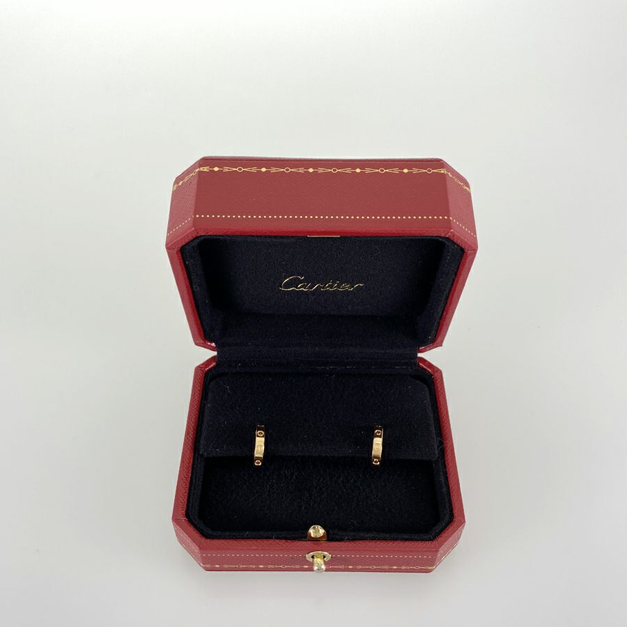 カルティエ ピアス