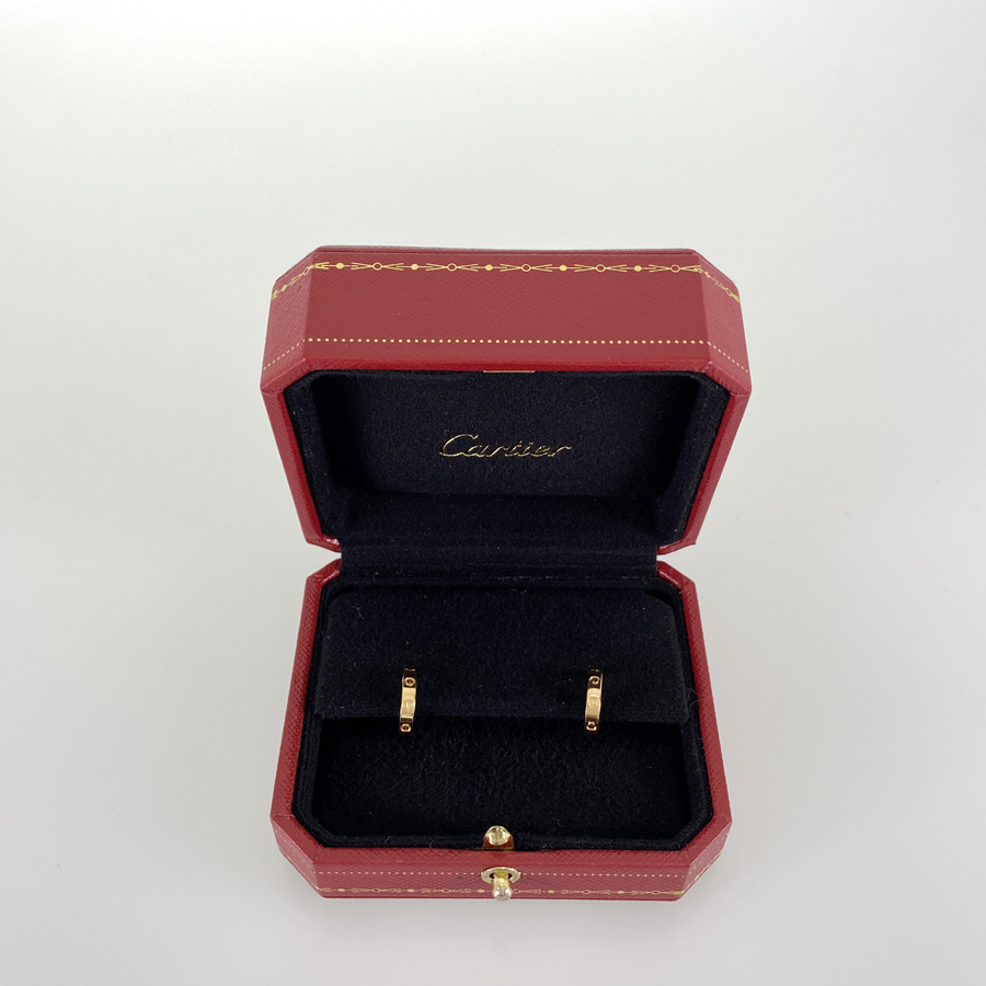 カルティエ ピアス