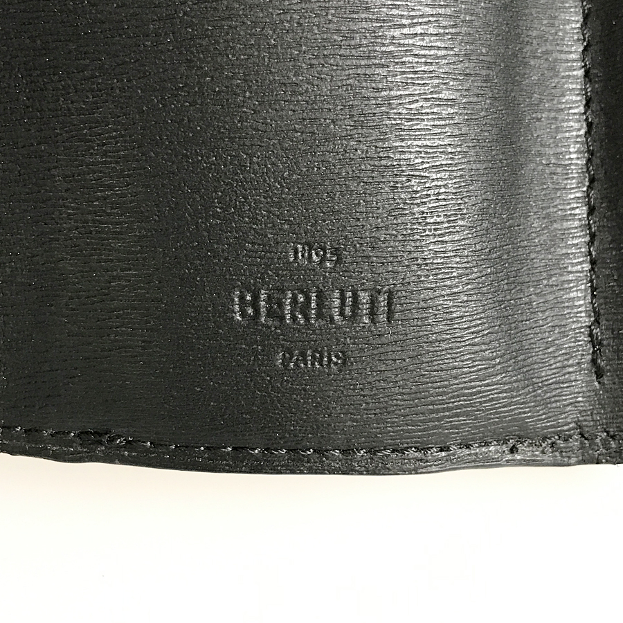 ベルルッティ 三つ折り財布