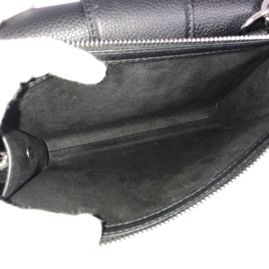 フェンディ ショルダーバッグ