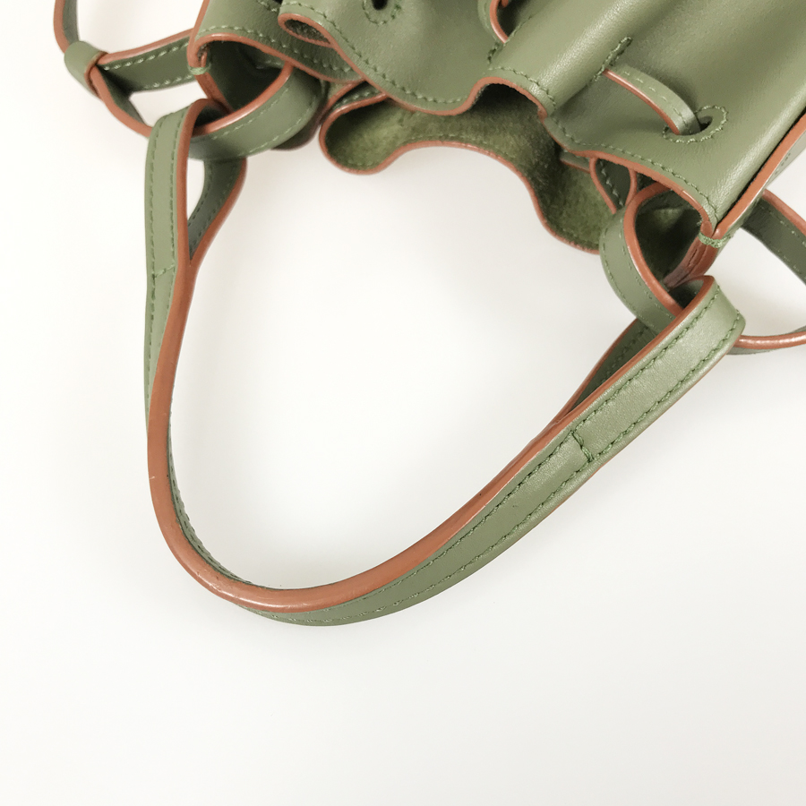 ロエベ ショルダーバッグ