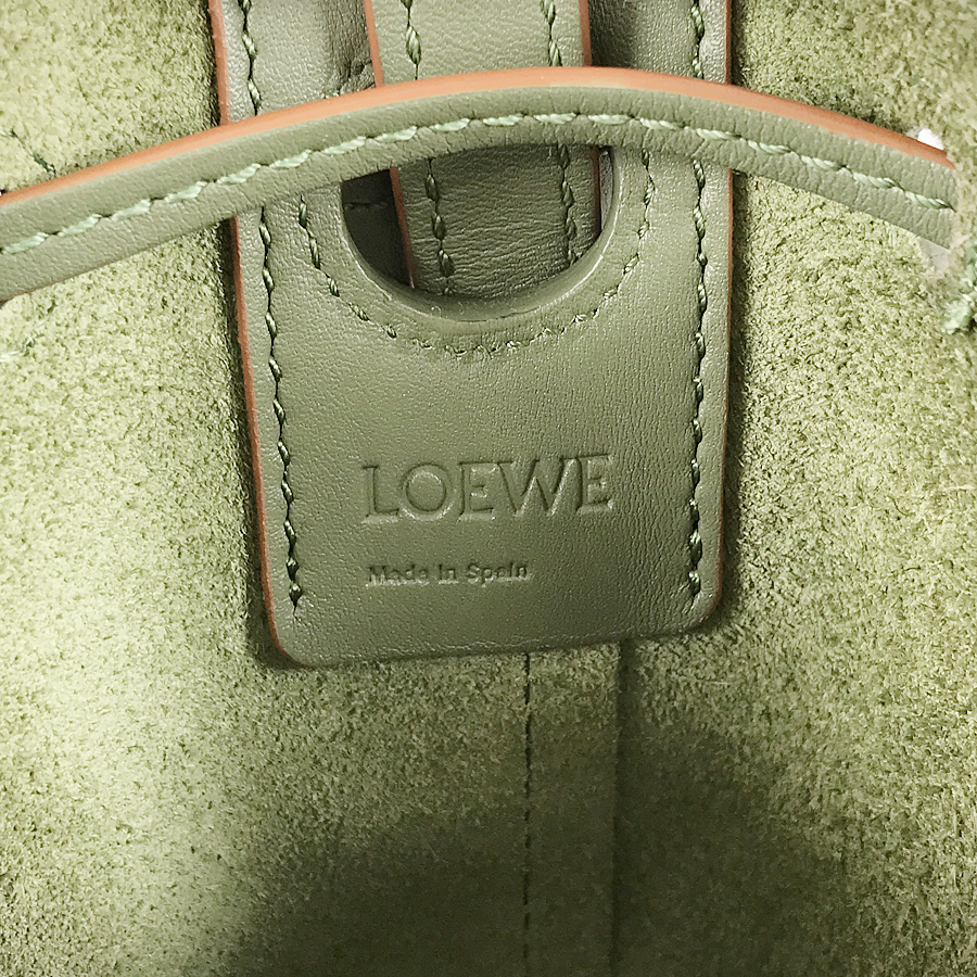 ロエベ ショルダーバッグ