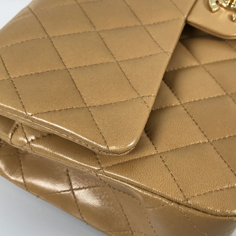 シャネル ショルダーバッグ