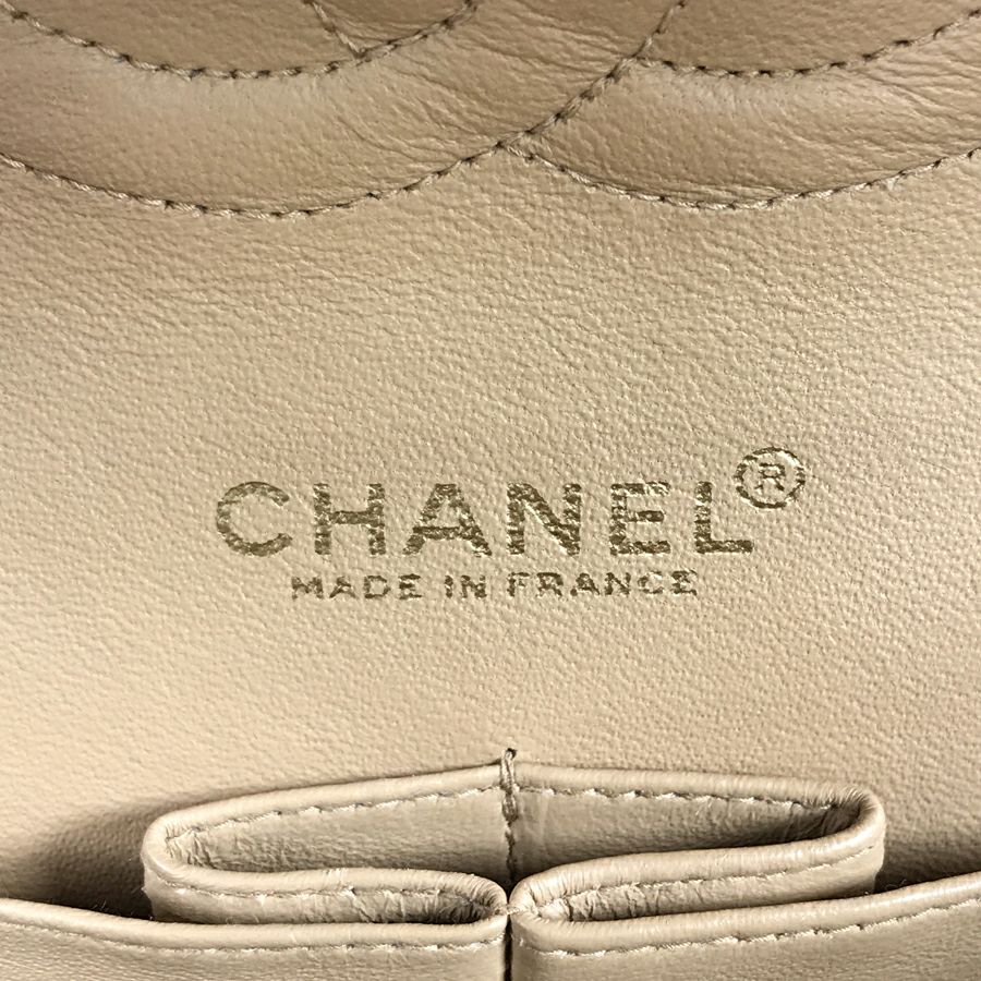 シャネル ショルダーバッグ