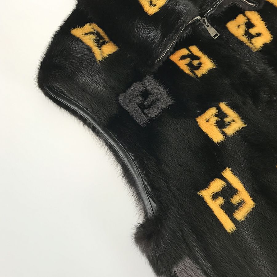 フェンディ メンズ ベスト