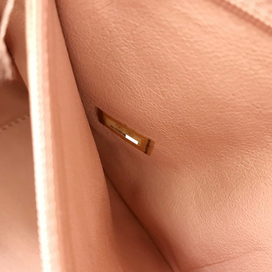 シャネル ハンドバッグ