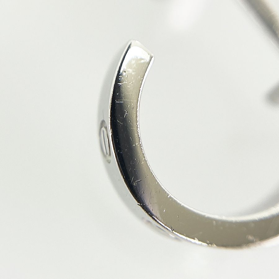 カルティエ ピアス