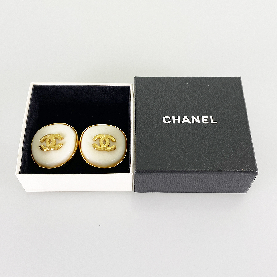 シャネル イヤリング