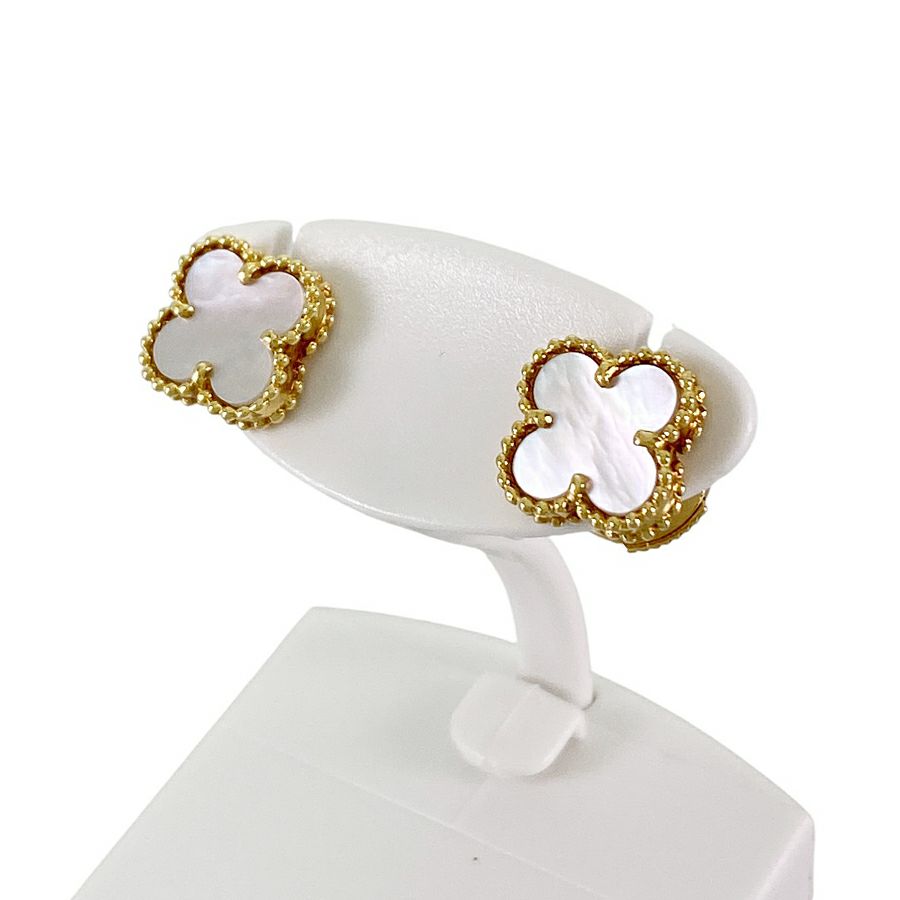 ヴァンクリーフ＆アーペル ピアス