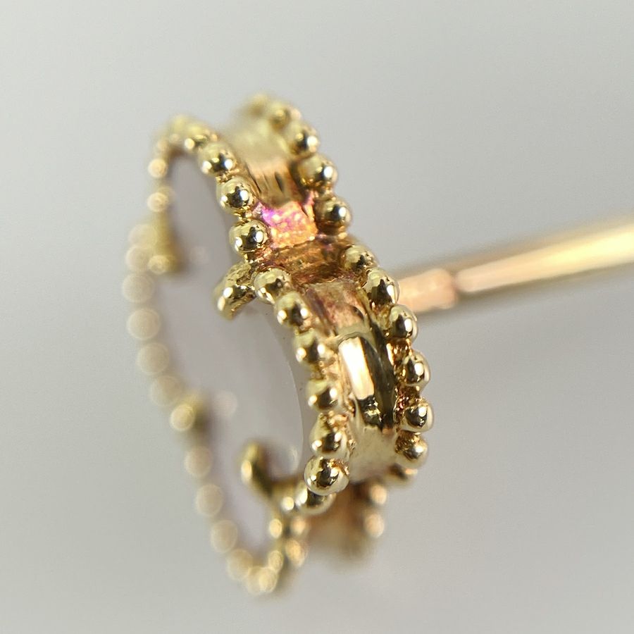 ヴァンクリーフ＆アーペル ピアス