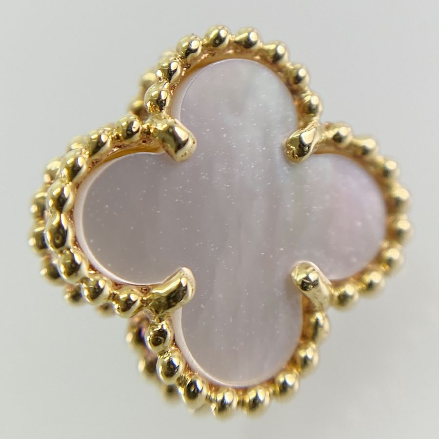 ヴァンクリーフ＆アーペル ピアス