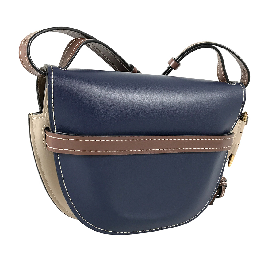 ロエベ ショルダーバッグ