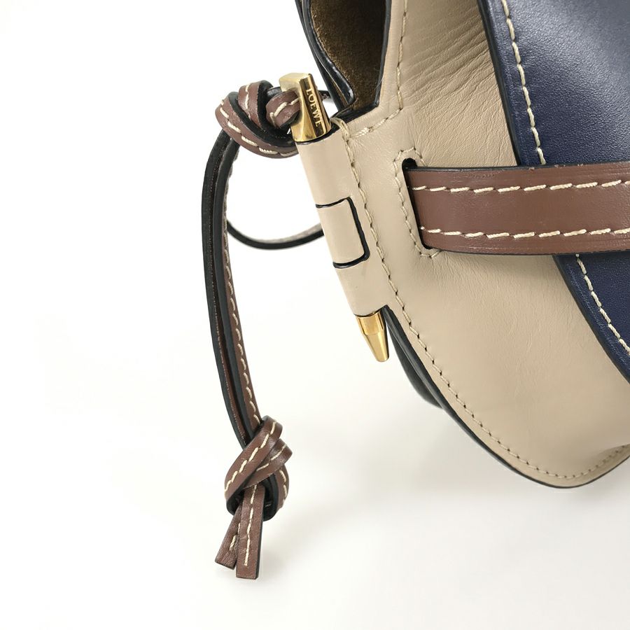 ロエベ ショルダーバッグ