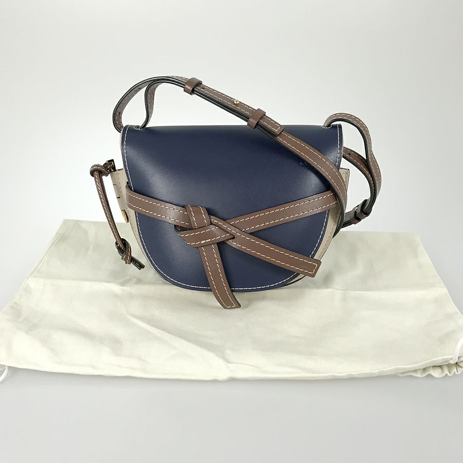 ロエベ ショルダーバッグ