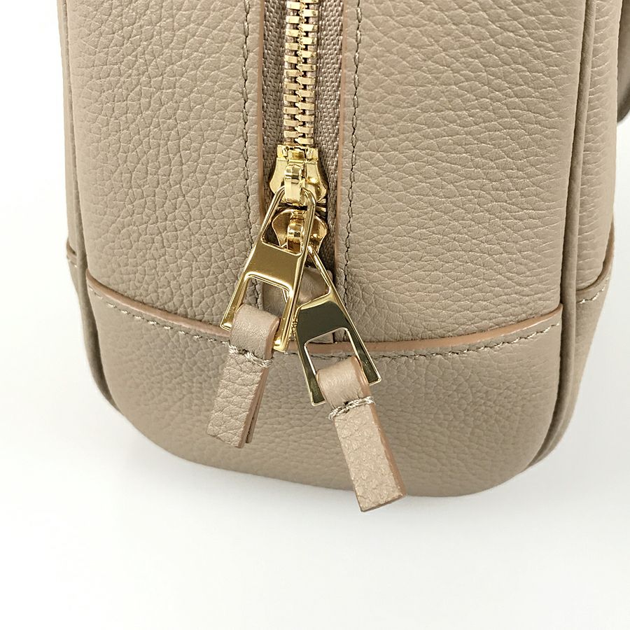 ロエベ ハンドバッグ