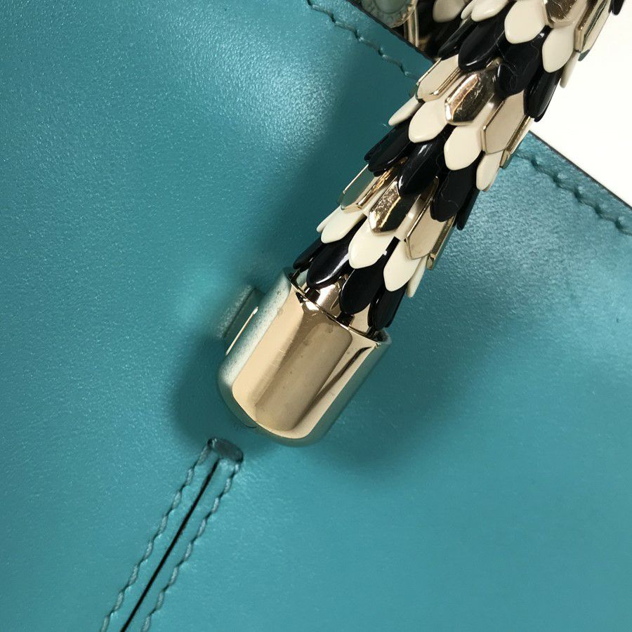 ブルガリ ハンドバッグ