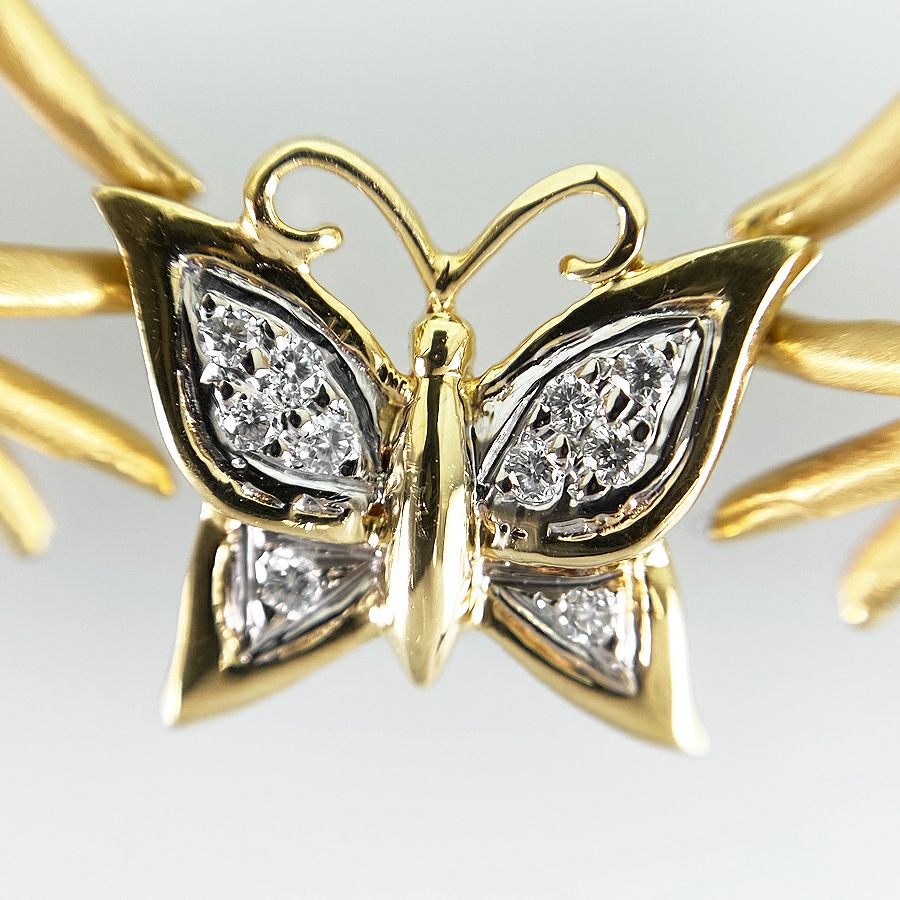 カレライカレラ ネックレス