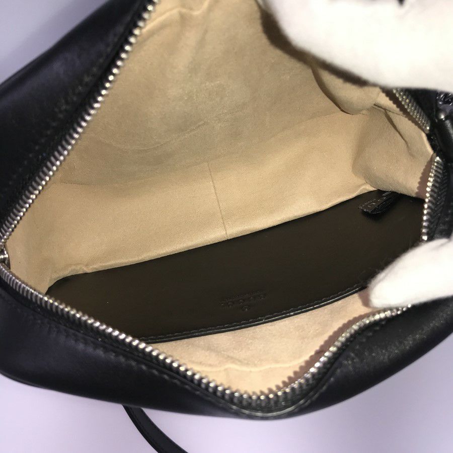 グッチ ショルダーバッグ