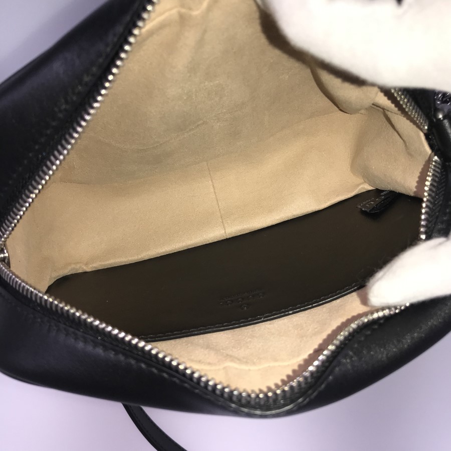 グッチ ショルダーバッグ