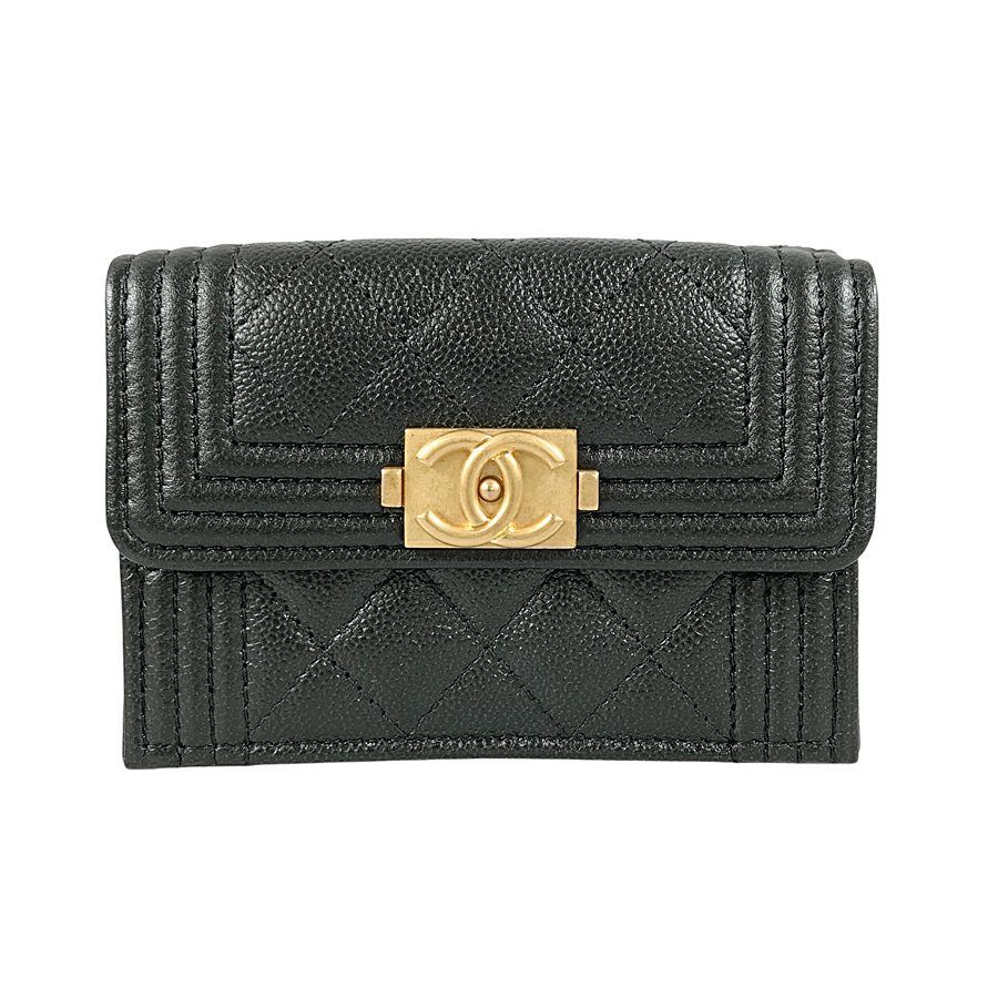 シャネル 三つ折り財布