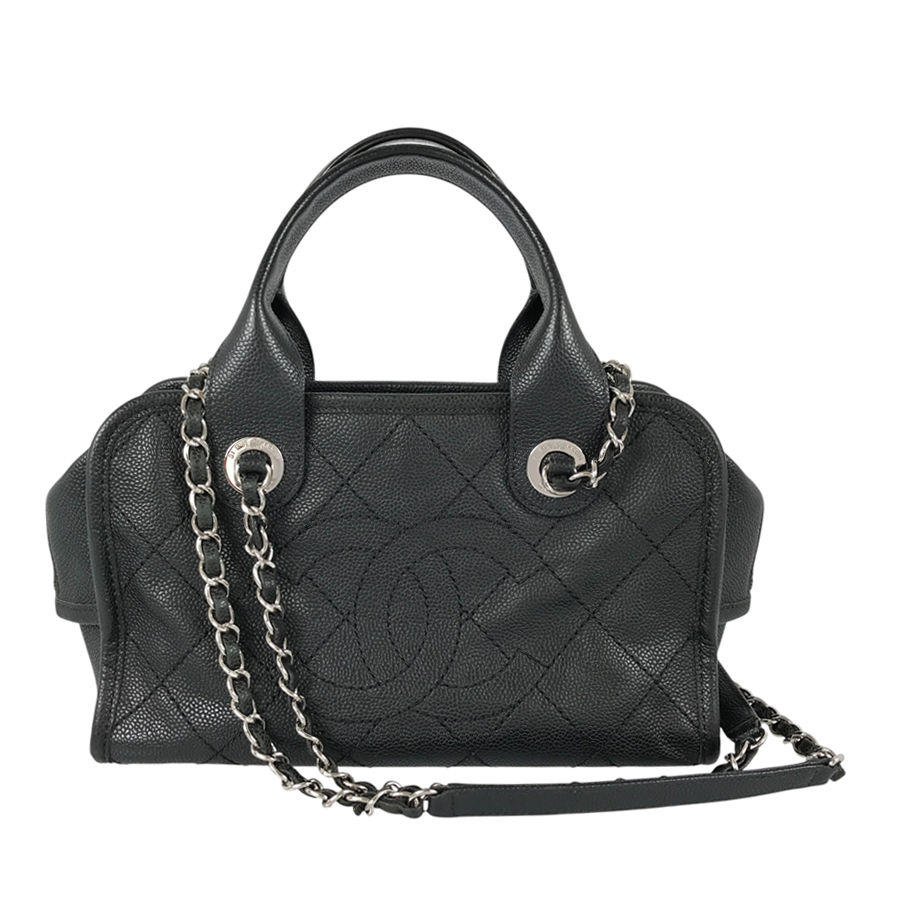 シャネル ショルダーバッグ