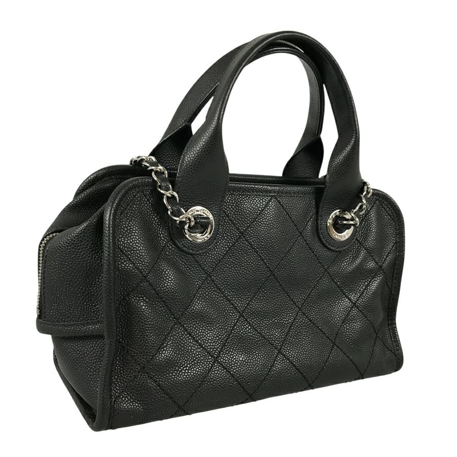 シャネル ショルダーバッグ