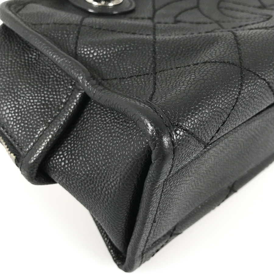 シャネル ショルダーバッグ