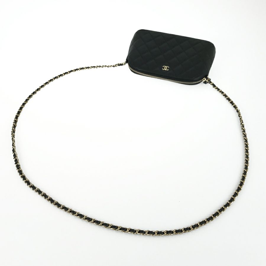 シャネル ショルダーバッグ