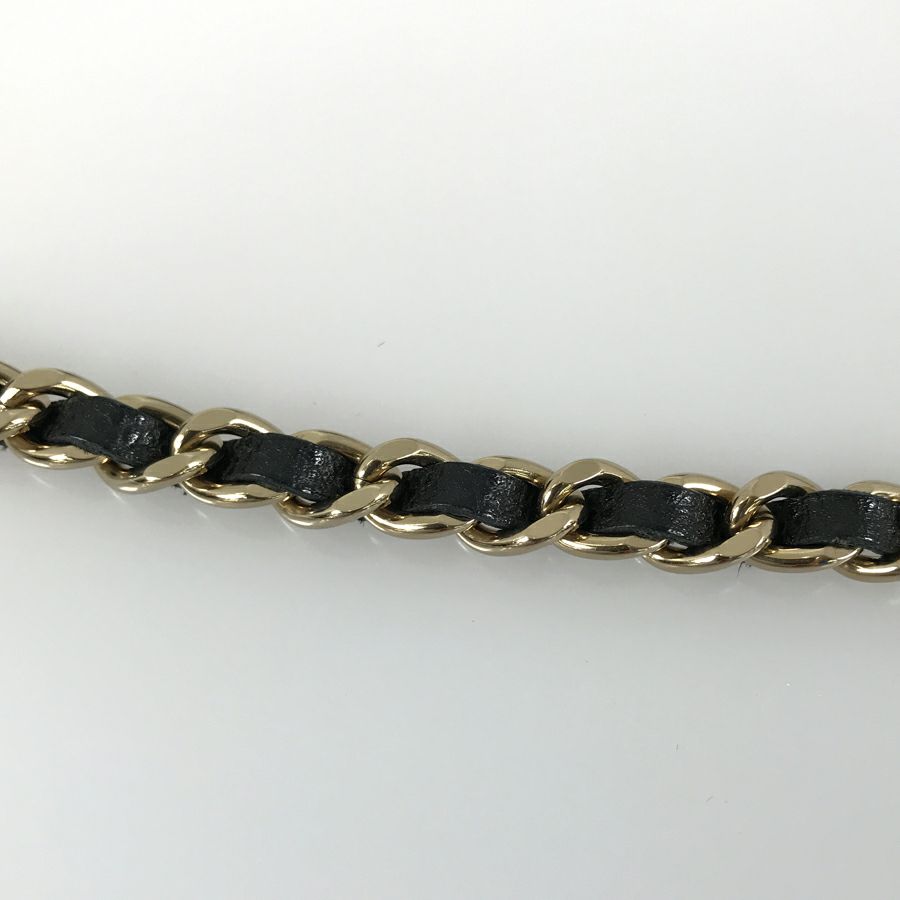 シャネル ショルダーバッグ