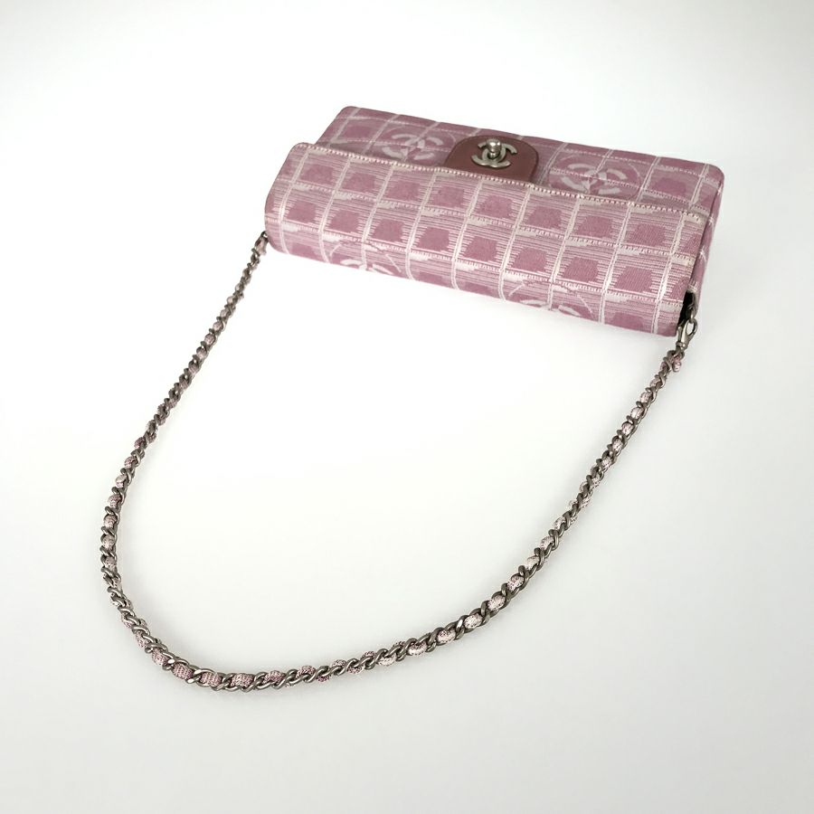 シャネル ショルダーバッグ