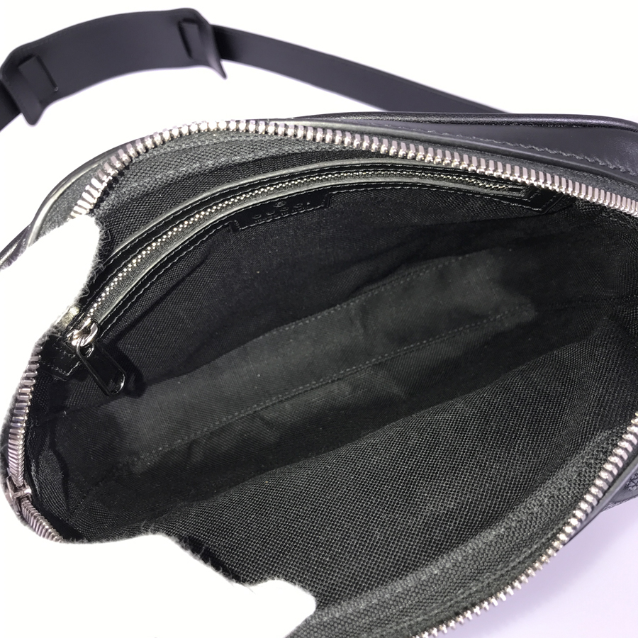 グッチ ショルダーバッグ