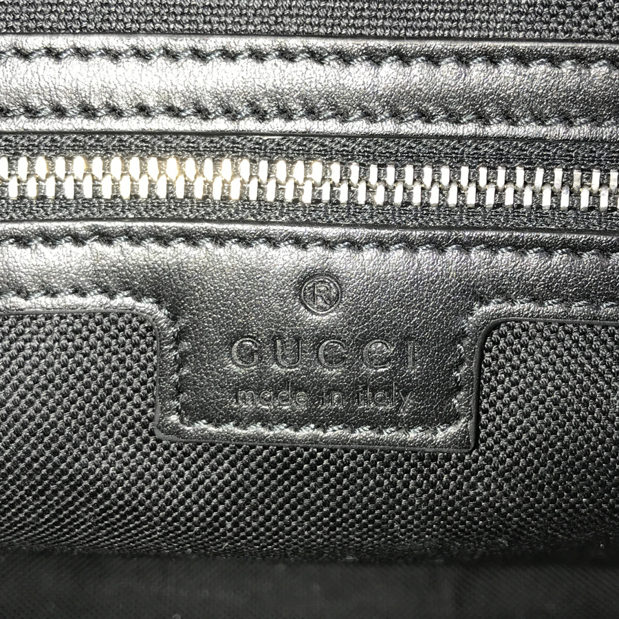 グッチ ショルダーバッグ