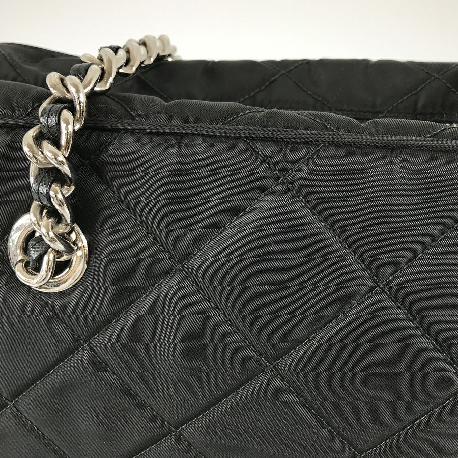 プラダ ショルダーバッグ