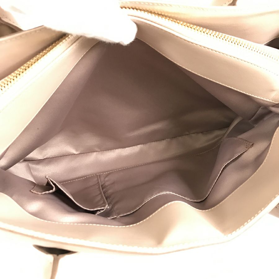 サルヴァトーレフェラガモ トートバッグ