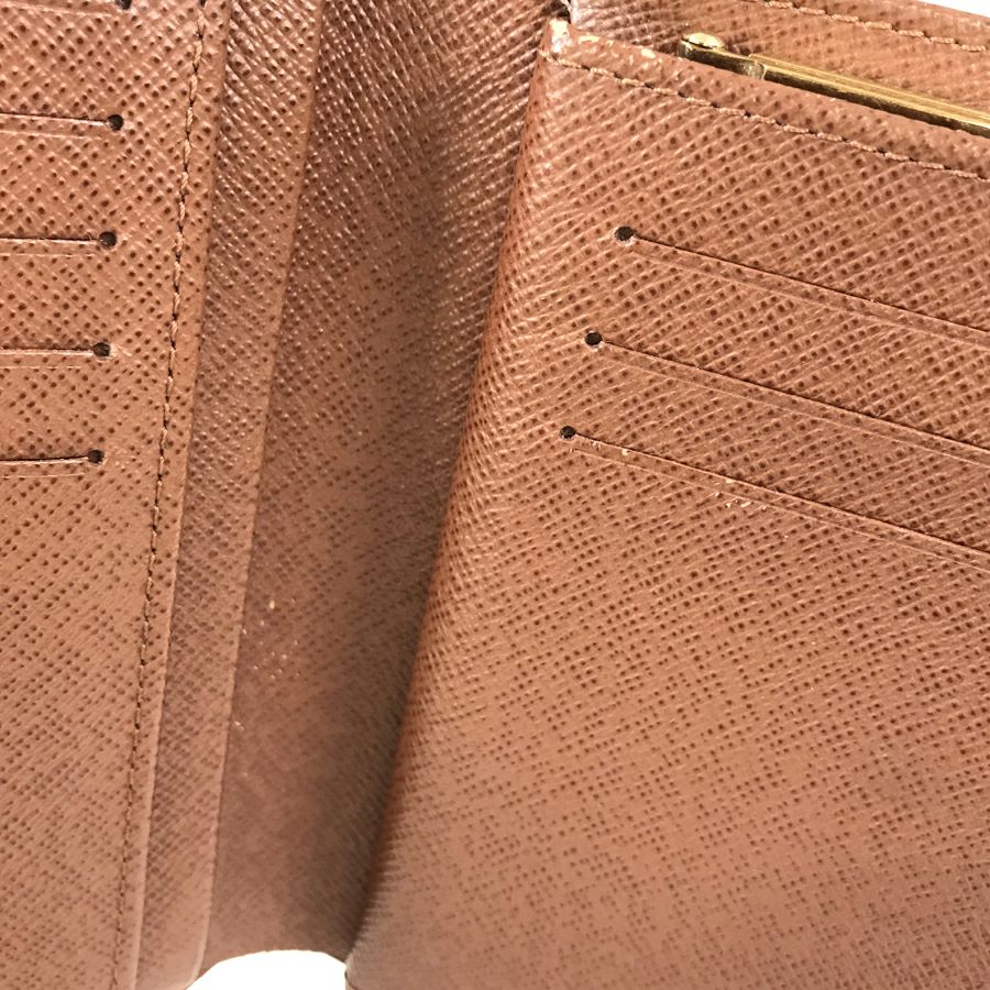 ルイ・ヴィトン モノグラム ポルトフォイユ ヴィエノワ  二つ折り財布