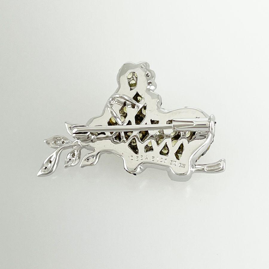 ノーブランド ブローチ