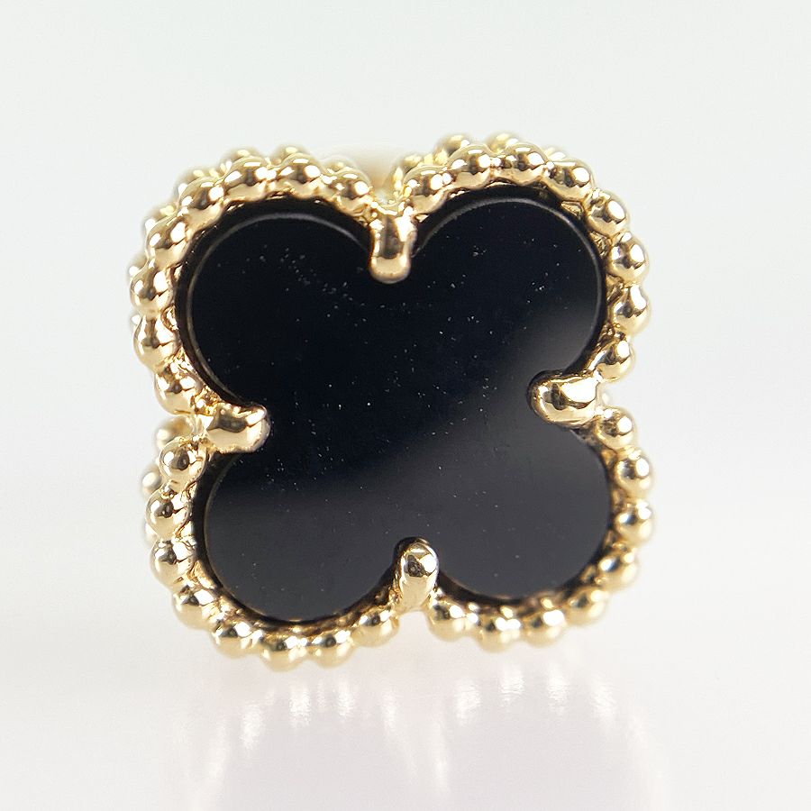 ヴァンクリーフ＆アーペル ピアス