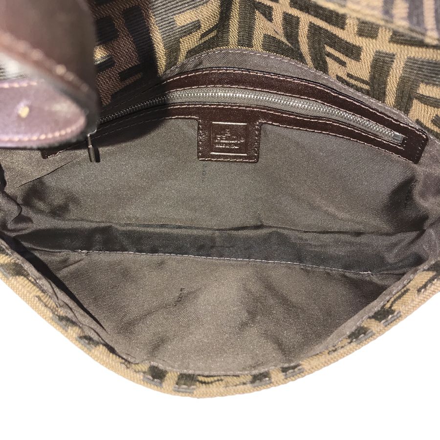 フェンディ ショルダーバッグ